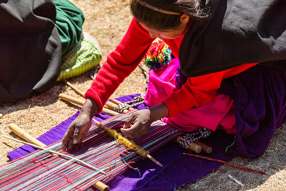 Weaving Taquile Island